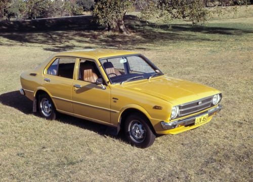 toyota-corolla-3-generacio-1974