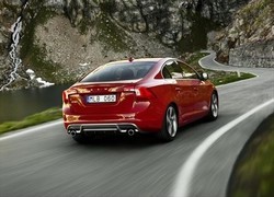 Volvo V60 R design