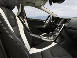 Volvo V60 R dizajn sportulesek