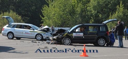 Skoda Yeti és Soda Superb combi törésteszt Skoda Yeti és Soda Superb combi toresteszt