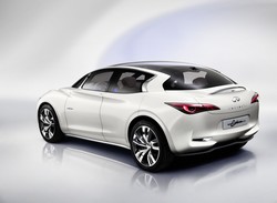 infiniti tanulmanyauto genfi autoszalon 2011